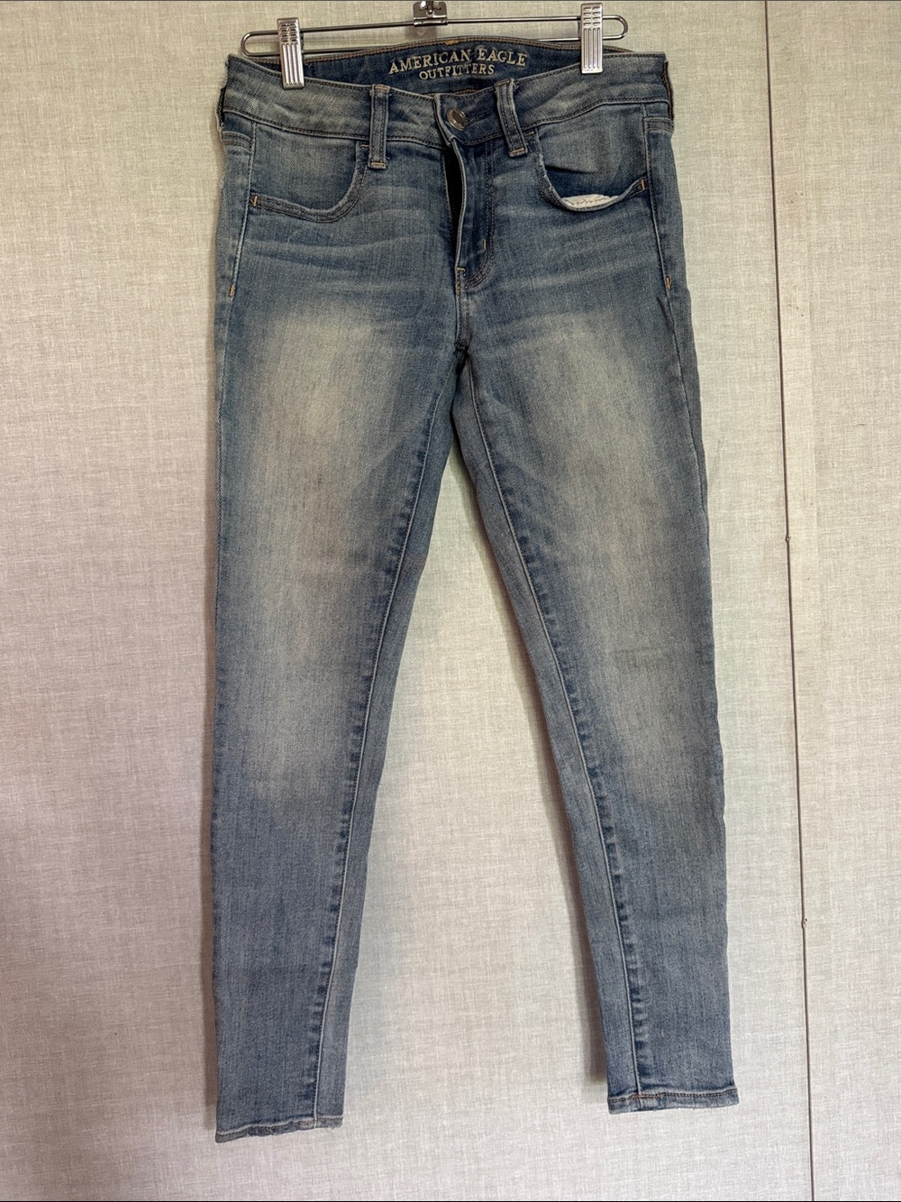 American Eagle Outfitters Light Blue Skinny Jeans